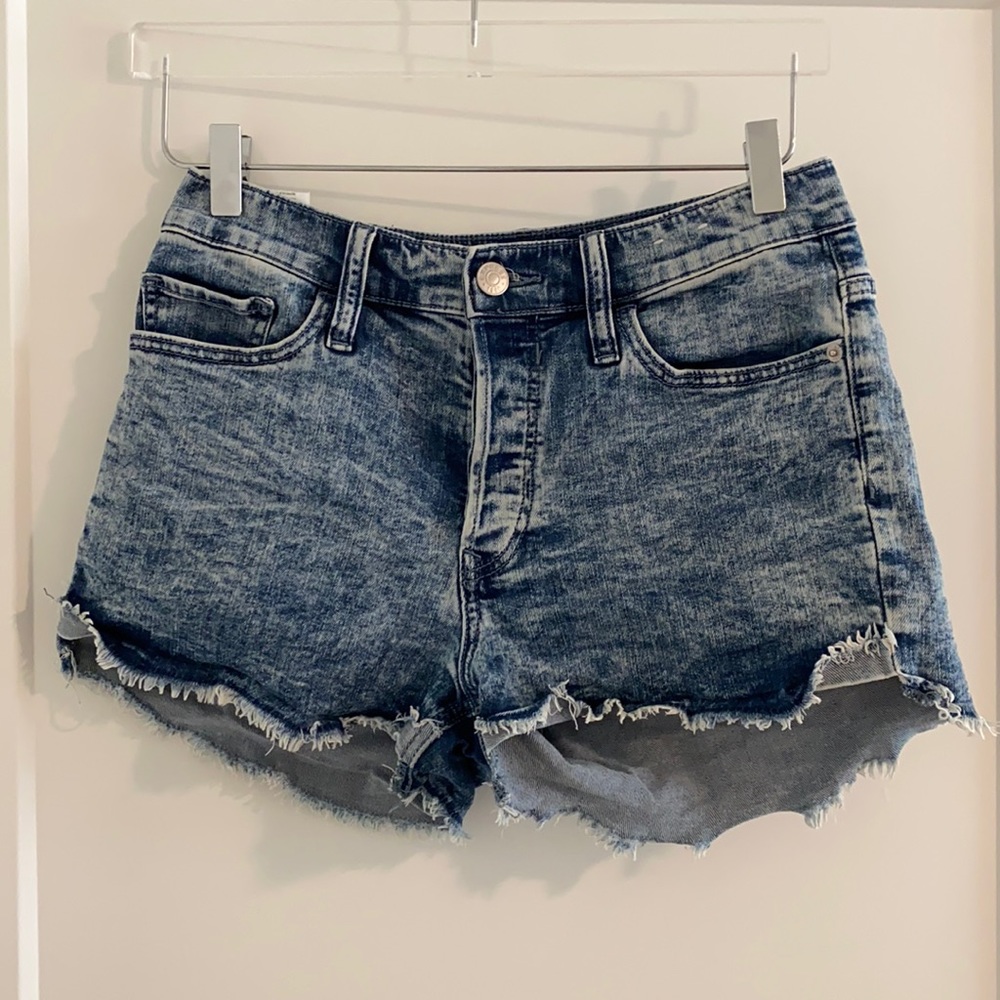 Express High-waisted Raw Hem Short